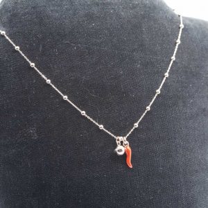 Collana portafortuna
